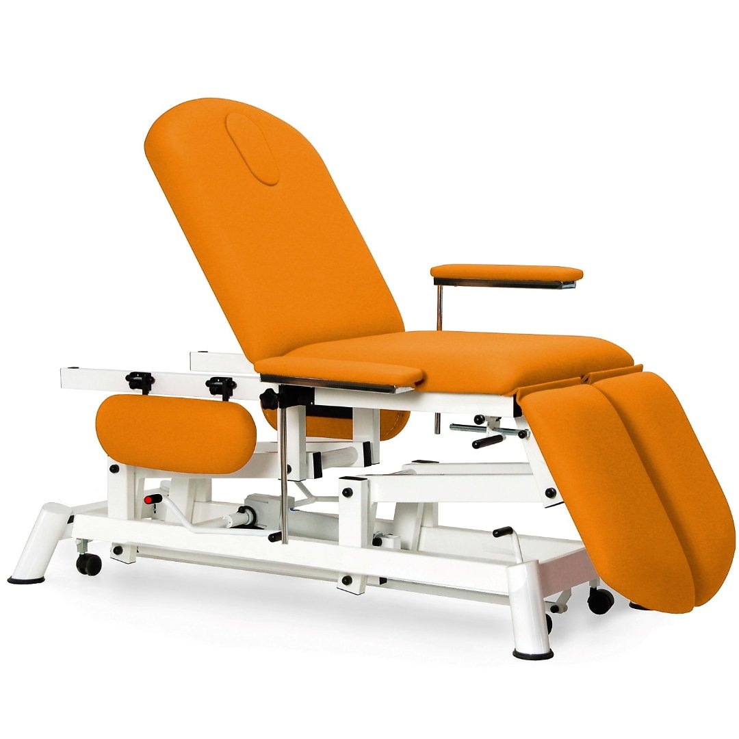 Camilla-sillón hidráulica podología 3 cuerpos con reposabrazos dobles. Varios colores y medidas