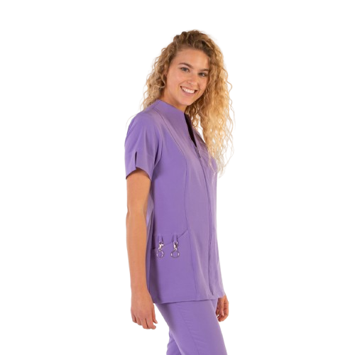 Semi-fitted short sleeve jacket for women, zipper closure. Various sizes and colors.