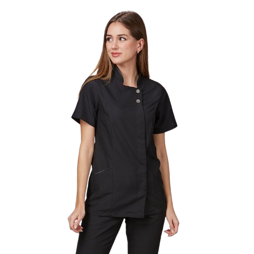 Veste semi-ajustée à manches courtes pour femme, col mao et fermeture croisée. Plusieurs tailles et couleurs.