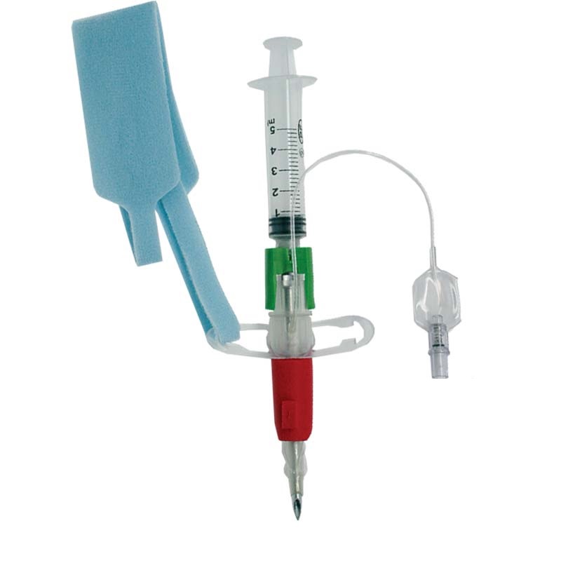 Equipo de Cricotirotomía QuickTrach II con balón, para adultos Equipo de Cricotirotomía QuickTrach II con balón, para adultos