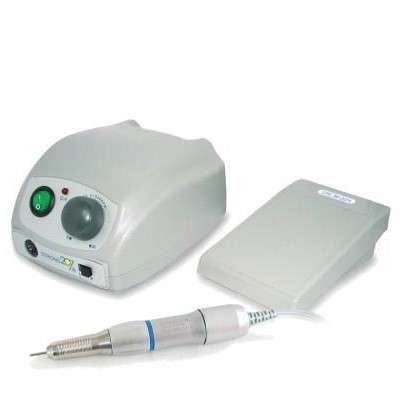 Micromotor para podología Strong 207B de 35.000rpm con pedal on/off, 90W Micromotor para podología Strong 207B de 35.000rpm con pedal on/off, 90W