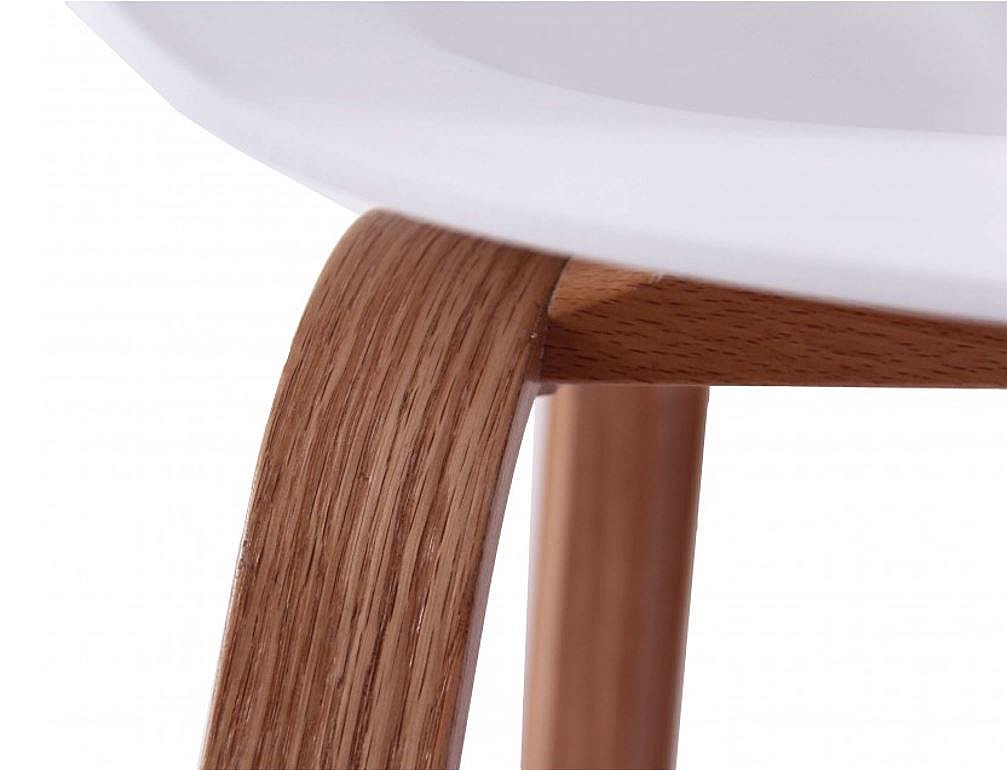 Silla Nórdica blanca con reposabrazos, patas de madera Silla Nórdica blanca con reposabrazos, patas de madera