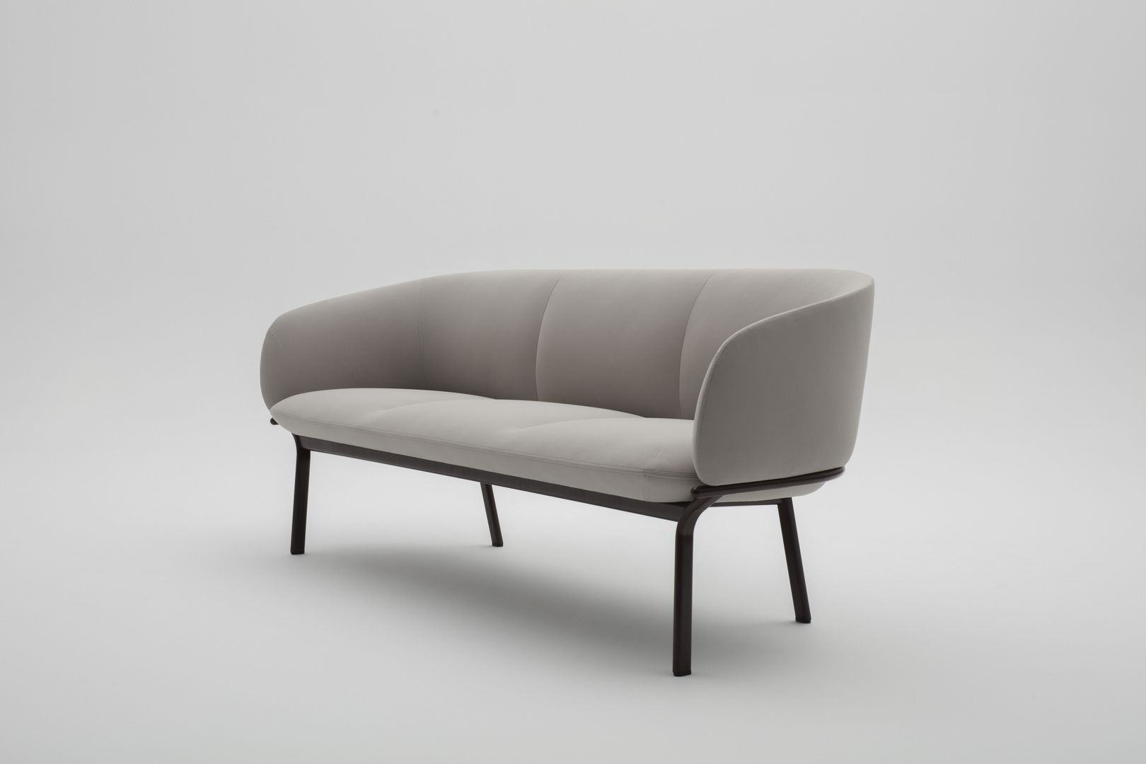 Sillón de 3 plazas Grant con tapizado Vita. Varios colores Sillón de 3 plazas Grant con tapizado Vita. Varios colores