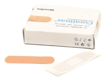 Tiras adhesivas de plástico con envase clínico. Caja 500 uds. 70 x 20 mm. Tiras adhesivas de plástico con envase clínico. Caja 500 uds. 70 x 20 mm.