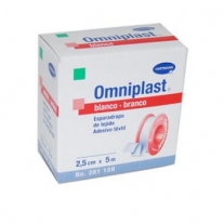 Ruban adhésif Omnipast de couleur blanc, 2,5 cm x 5 m