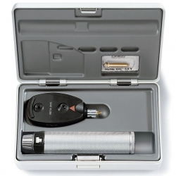 Oftalmoscopio Heine Beta 200 F.O. halógeno de 3,5V con mango USB recargable