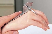 Goniómetro de dedo metálico (14 cm)